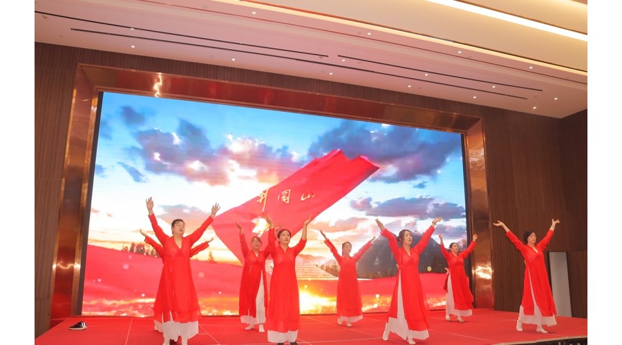團(tuán)建旅游山東五日行晚會(huì)2023